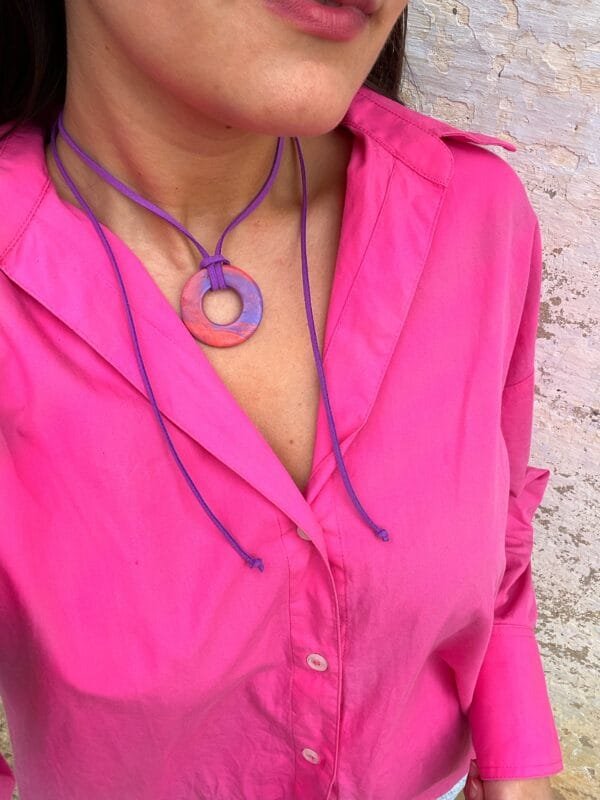 COLLAR MAXI MORADO