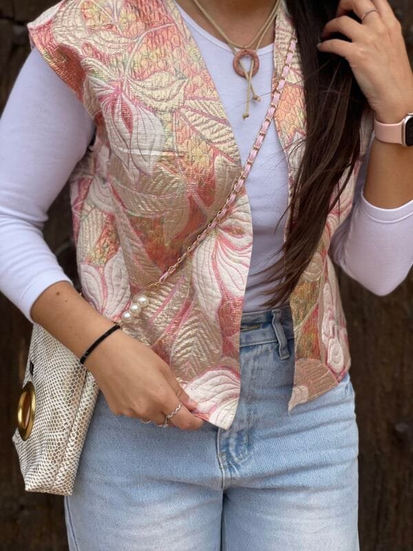 CHALECO FLORAL - Imagen 2